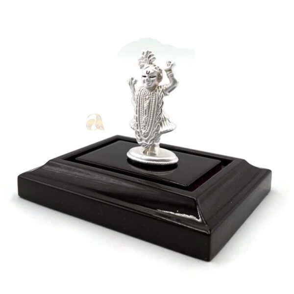 silver idol 39(1) silver idol 39(1)