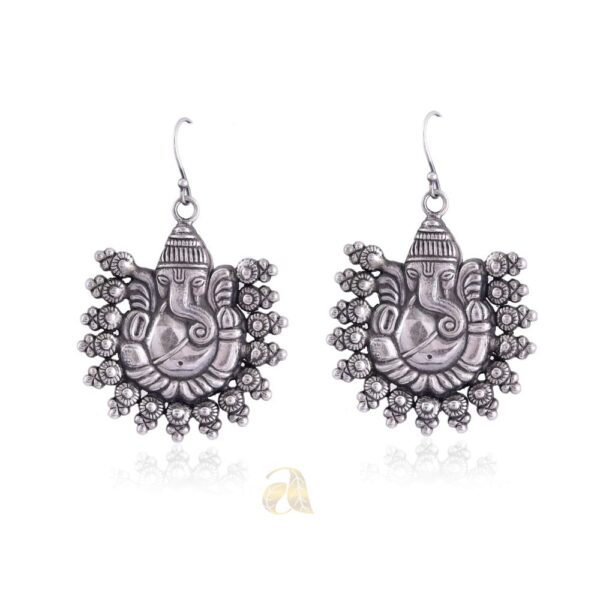 silver earring 40