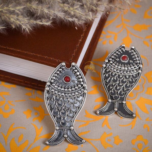 silver earring 68(1)