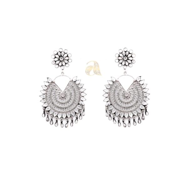 silver earring 77
