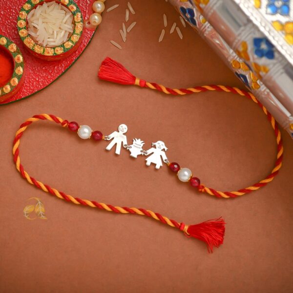 silver rakhi 3(1)