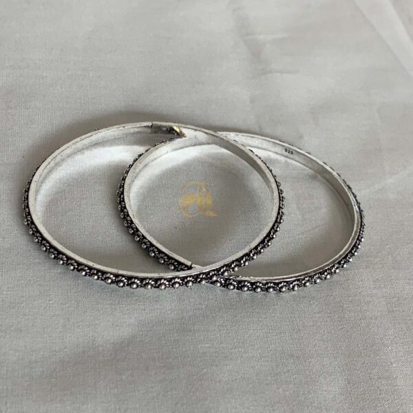 Silver Bangles and Bracelets 10(1)