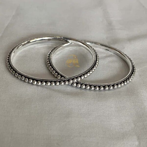 Silver Bangles and Bracelets 11(1)