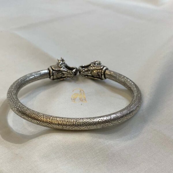 Silver Bangles and Bracelets 3(2) Silver Bangles and Bracelets 3(2)
