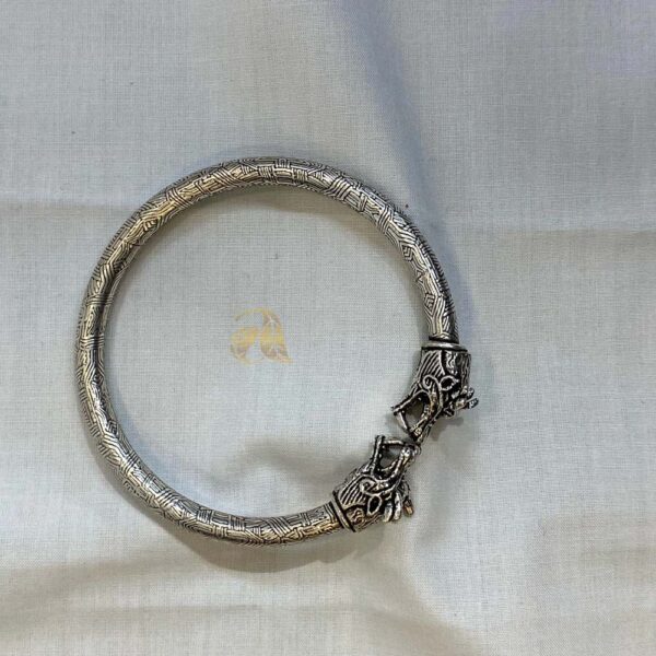 Silver Bangles and Bracelets 3(3) Silver Bangles and Bracelets 3(3)