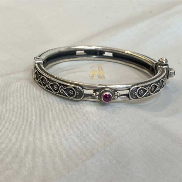 Silver Bangles and Bracelets 4(3)