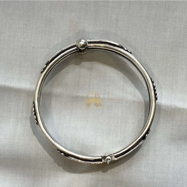 silver Bracelets 1(3)